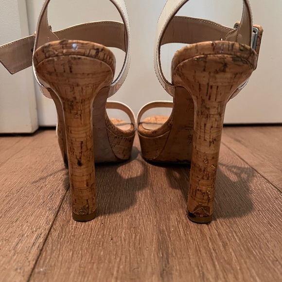 Stuart Weitzman Alesha Platform White Patent Leather/ Cork Sandal Size 7 - Picture 11 of 13